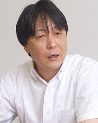 R莁