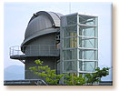 科学館の付属天文台。エレベータまで付いてるが、どっちかというと炬燵付きがいいな。