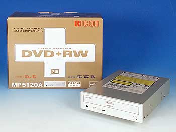 DVD+RWドライブの例